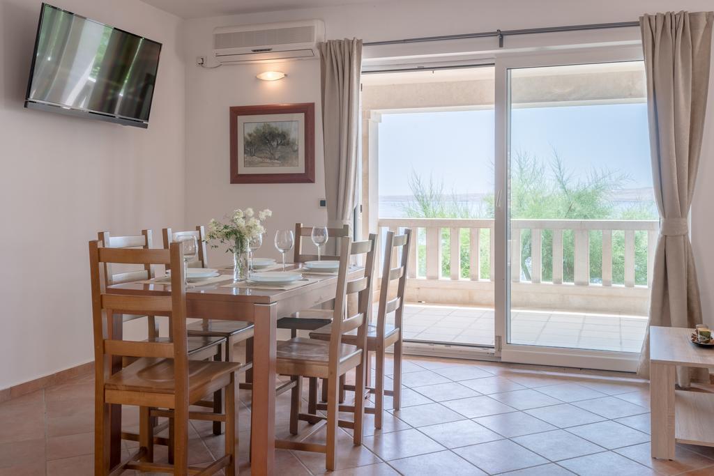 Seaside Apartment บาริชดรากา ภายนอก รูปภาพ